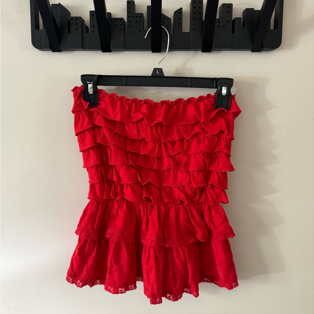 Red Sleeveless Abercrombie & Fitch Top